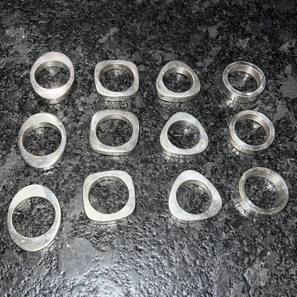 Silver Plate Modernist Sculptural Napkin Rings Set of 12 Vintage - Picture 1 of 3